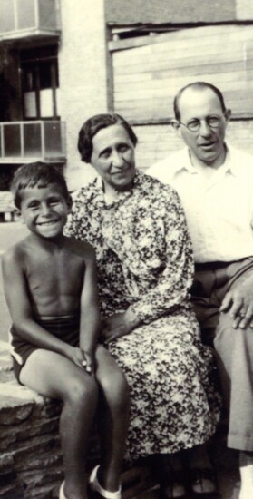Metz with his "Farmor" (father's mother) and his father, Axel