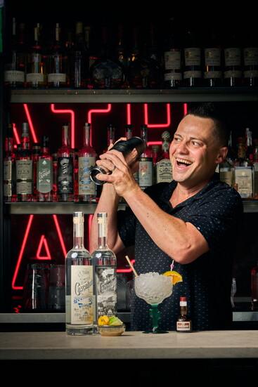 Hospitality is Luna's passion, and Kenny Gomez is the best. He prepares each guest’s cocktail with love. To know him is to love him! 