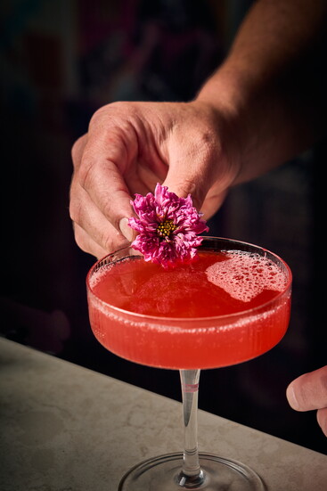 Luna's is the name, and garnishes are their game. The final touch on the Mamacita? Edible flowers!