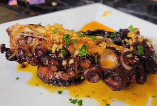 Grilled octopus from Mar Belo