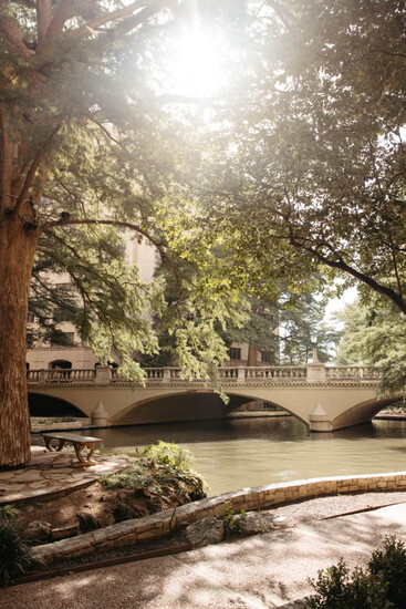 Enjoy the Riverwalk during your stay at Hotel Contessa