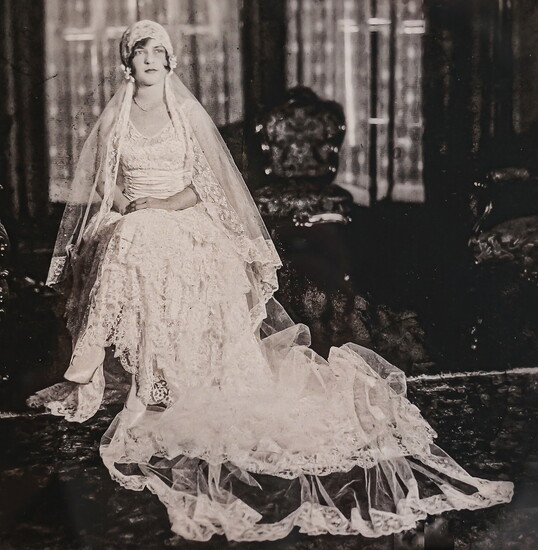 Jolie's grandmother, 1925