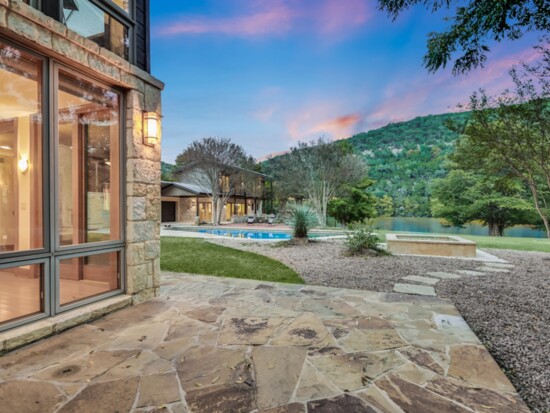 2908 Oestrick Lane, a property located in Westlake, brought to you by Engel & Völkers Austin.