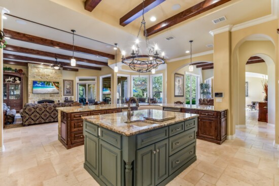 8321 Verde Mesa Cove a property located in Belvedere, brought to you by Austin Luxury Group.