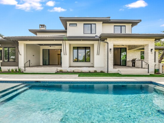 8325 Verde Mesa Cove, a property located in Belvedere, brought to you by Austin Luxury Group.