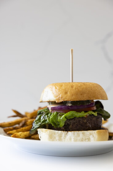 Photo Credit: Lauren Holub Photography The Rub Cheeseburger