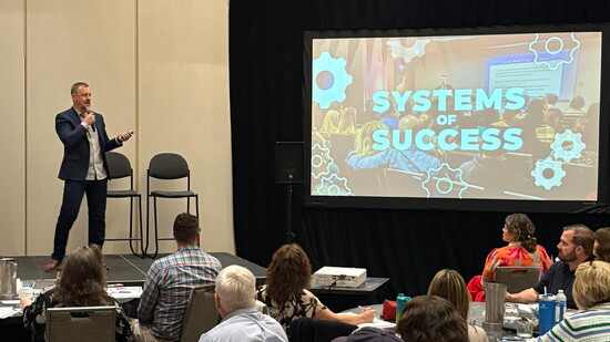 Andrew shares practical systems that help entrepreneurs grow through intentional networking and relationship-based referrals. Ivan Diaz Photography