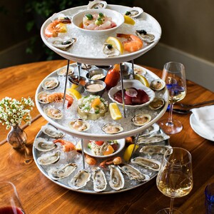 andrew-cebulka-the%20ordinary%20-%20triple%20seafood%20tower%20table%20scape-300?v=1