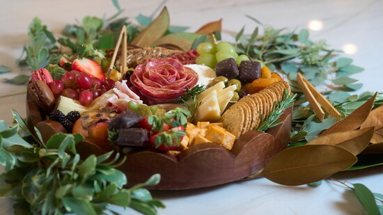 Each grazing display is styled with care, balancing approachability and artistry in every detail.