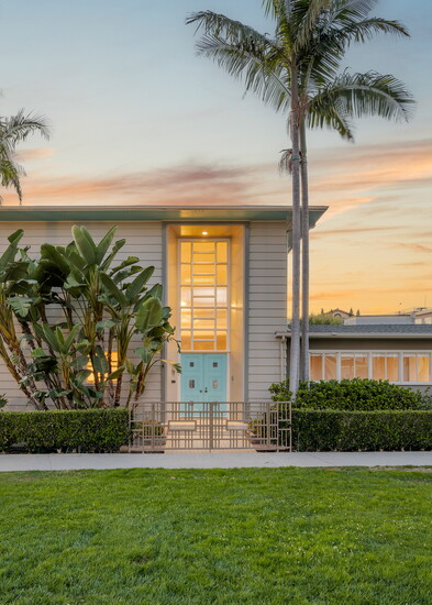 Photo by Joel Danto, The Luxury Level