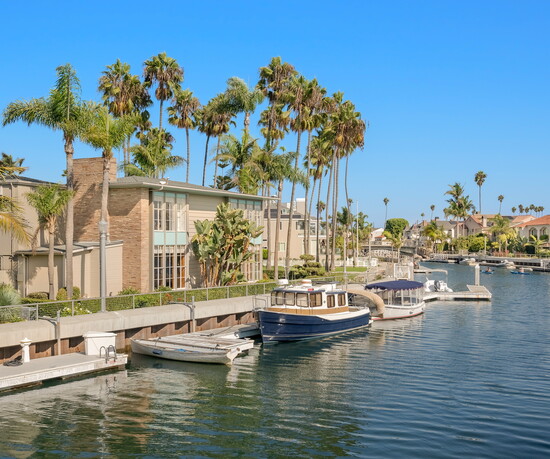 Photo by Joel Danto, The Luxury Level