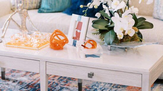 Accessories Decor and Floral