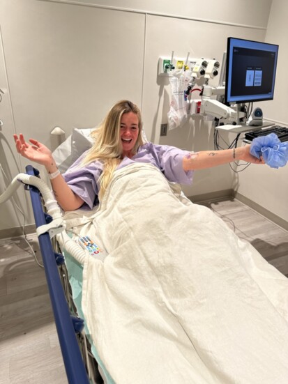 Alyssa Dawson waiting in pre-op, just hours before giving a kidney to a stranger.