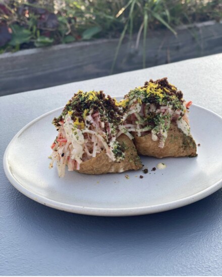 Tofu Pockets (crab, sushi rice, yuzu tartar, pumpernickel).