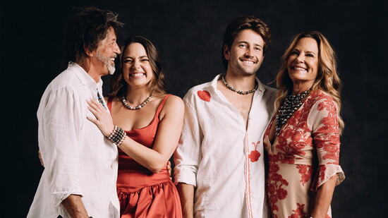 Mignot family, photo by Shean Murphy Photography