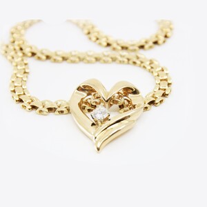 11%20-estate%20gold%20and%20diamond%20heart%20necklace%201-300?v=1