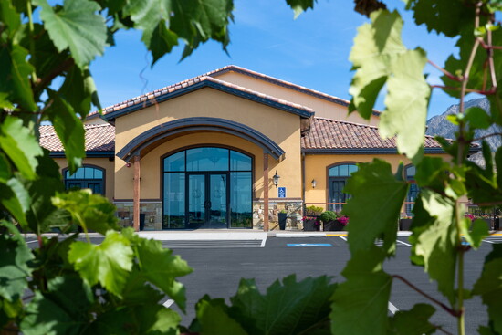 Photo 1 of 6