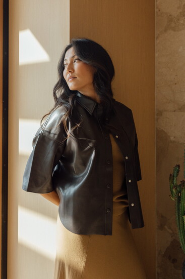 KHAITE CELINA TOP, KHAITE MIRANDA SKIRT, CITIZENS OF HUMANITY FRANCES SHIRT