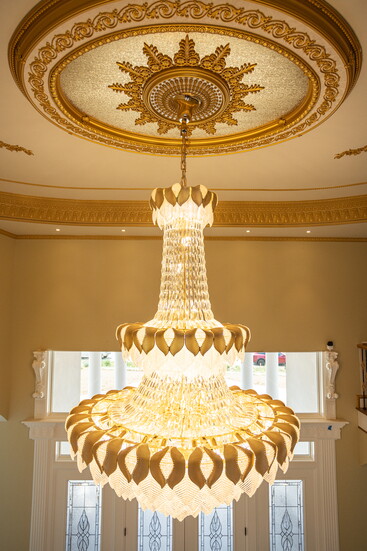 From chandeliers to custom architecture, Three Crowns Electric delivers precise expertise and craftsmanship to enhance the beauty of every home.