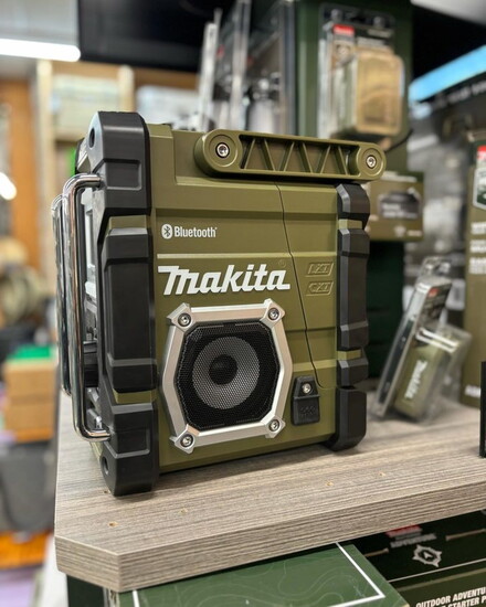 Makita outdoor speaker at Werner's