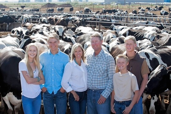2016 - Kerina, John, Ranae, Mark, Wybrand, & Rhett