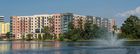 One Lakes Edge. Photography: Howard Hughes Communities.