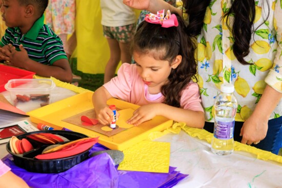 Arts and crafts activities turn youngsters into fans of fine arts. 