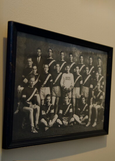 Photo of Richard Lynch and his Yale teammates, 1935
