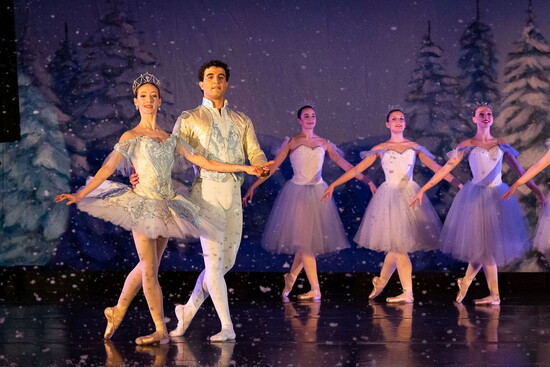 Vitacca Ballet & School for Dance Artists ~ Photo: Lynn Lane