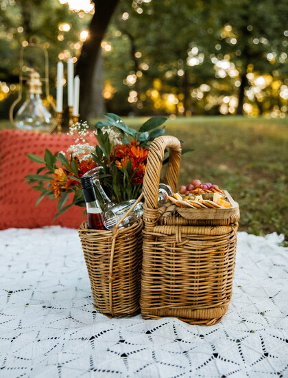 Warmer days are ahead, and that means picnic weather!