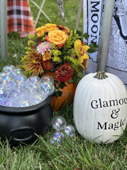 A Halloween-flavored Glamour & Magic theme helped Aliana Shepard's team lift the 2023 International Gold Cup's tailgating trophy. Credit: Aliana Shepard