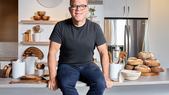 Featured image for Comedian Tom Papa