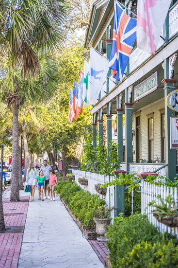 Outside the oldest Florida hotel in Fernandina Beach. (Photo credit: Dawna Moore for Amelia Island Convention & Visitors Bureau)