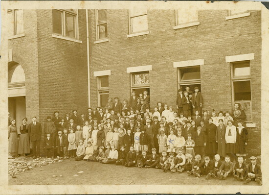 Kennesaw School opened in 1908