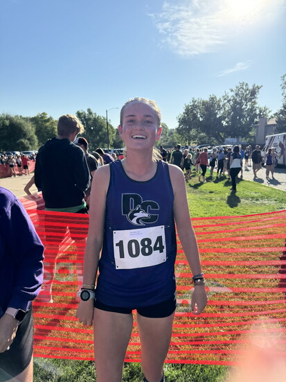 A young runner achieves a goal time