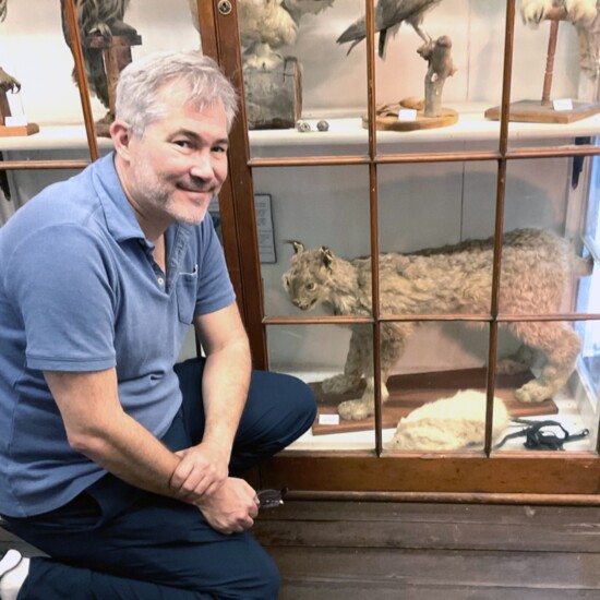 President Geremea Fioravanti next to an 1845 linx