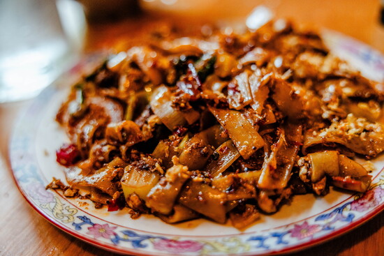 Garlic Pork Noodle at Puma Yu's
