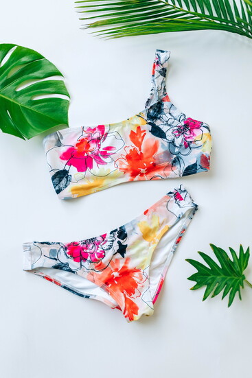 Swimwear by Ir al Sol