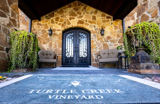 Turtle Creek Vineyard - Photo by Faith Bound Photography