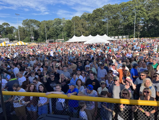 Crowds in The Thousands
