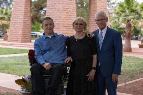 Tyler with parents, Linda and Randy Wilkinson