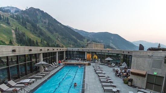 The Cliff Spa & Pool