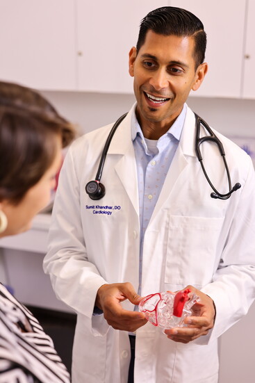 Dr Sumit Khandhar