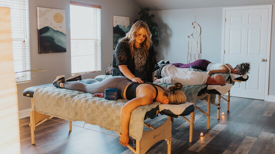 Group session of Spinal Flow Therapy are available at True Therapeutics.