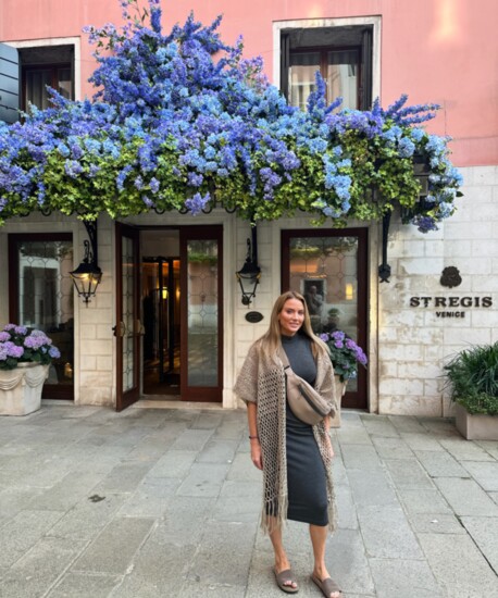 Caty in front of the St. Regis Venice