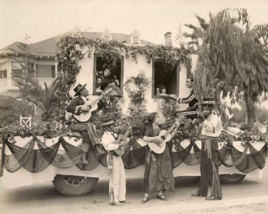 El Desfile Histórico, c. 1936 Collection Santa Barbara Historical Museum