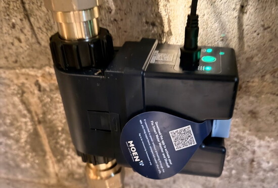 The Moen Flo Smart Water Monitor