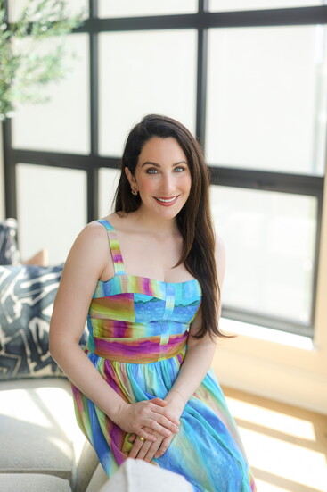 Jovana Mullins Photography by Amy Noon Free