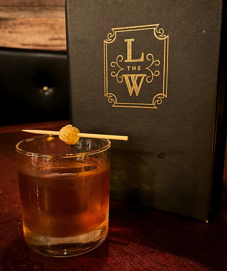 Photo 3 of 6