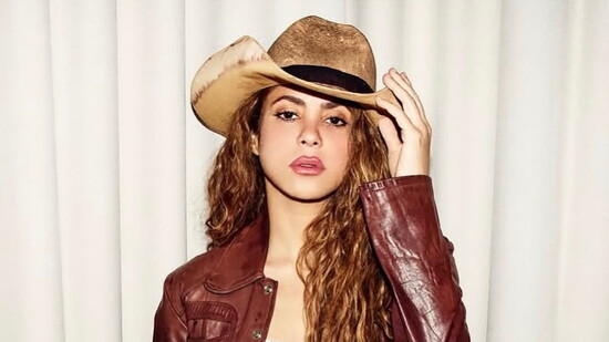 For a tour photo shoot, Shakira glammed it up in Rockabilly Baroness clothing, boots and accessories. 